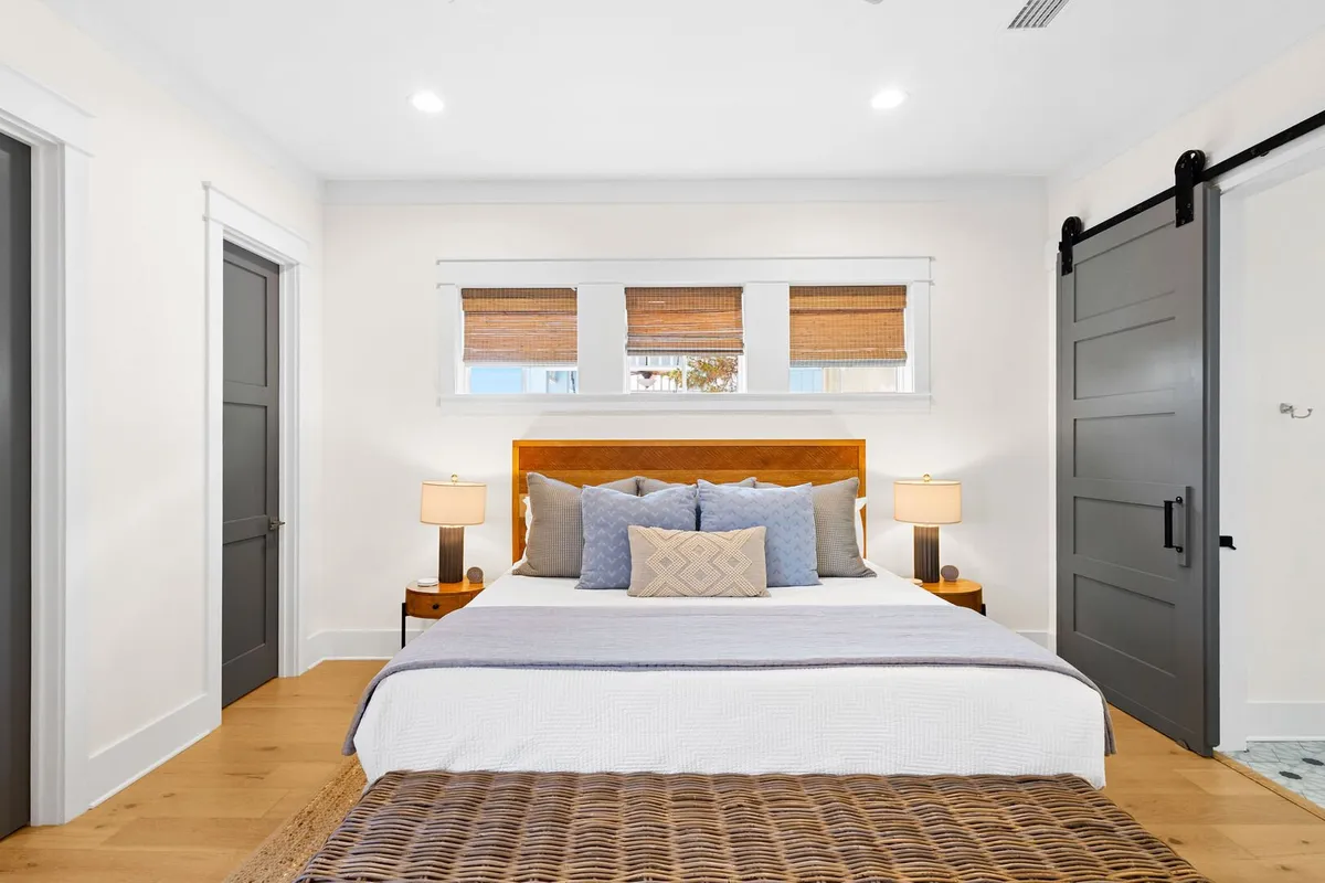 Wander Seacrest Sanctuary #33