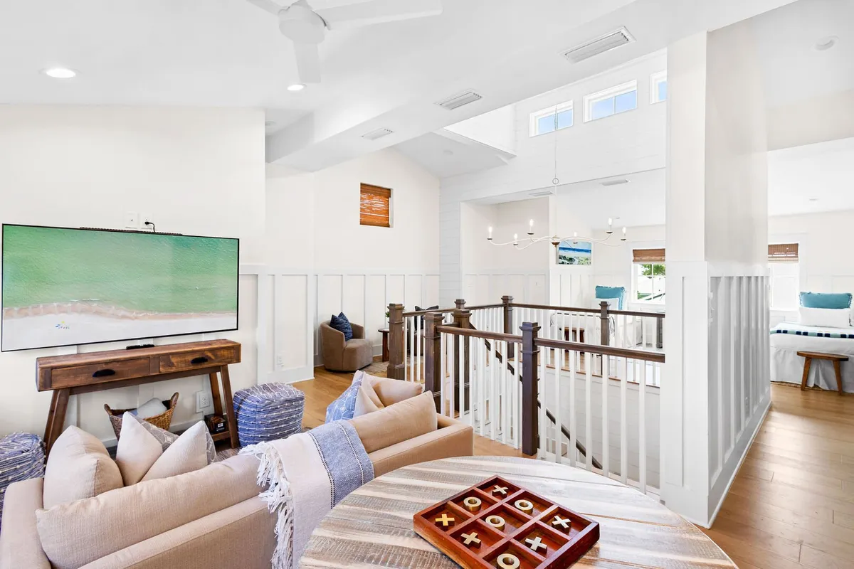 Wander Seacrest Sanctuary #40