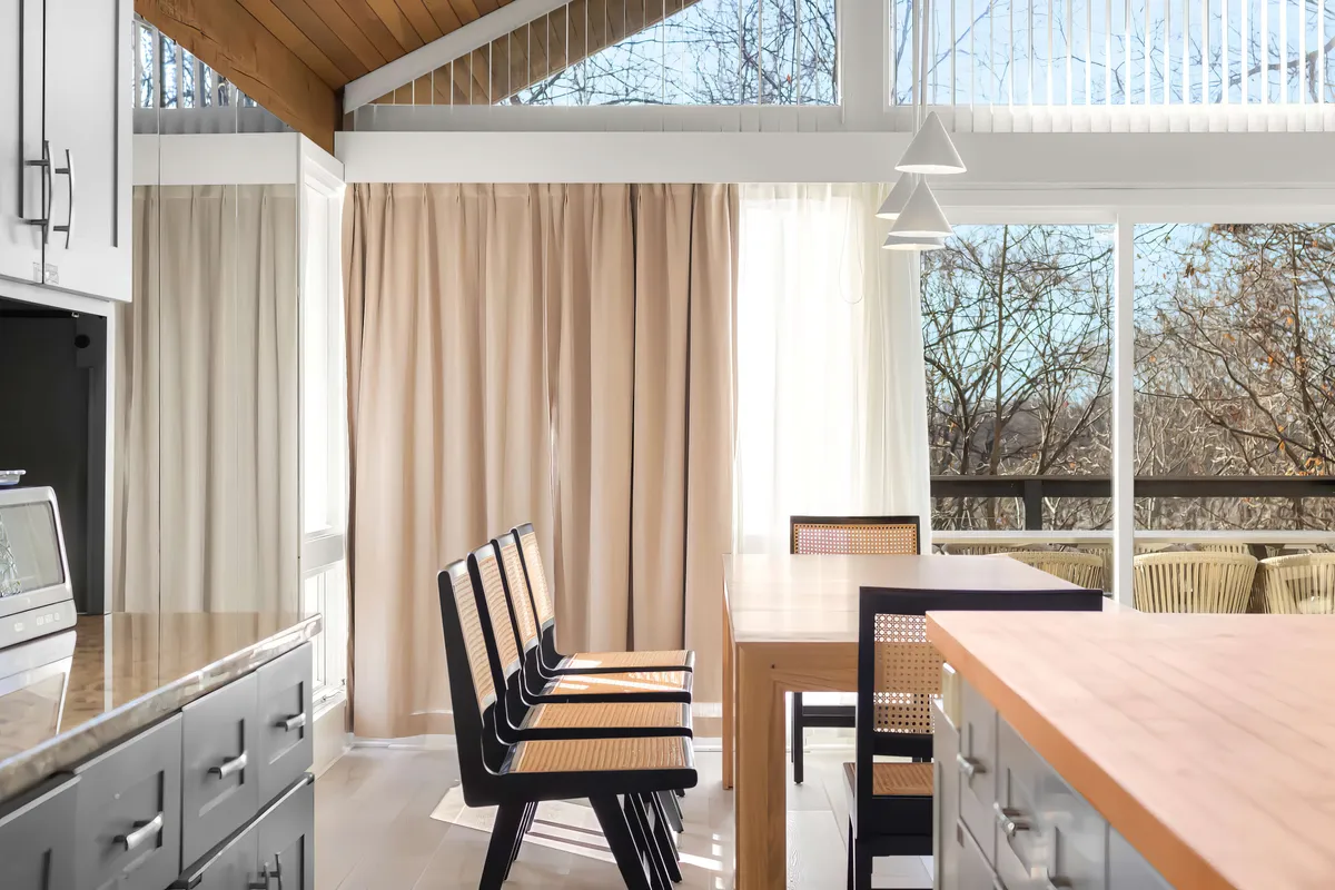 Wander Columbus Lodge