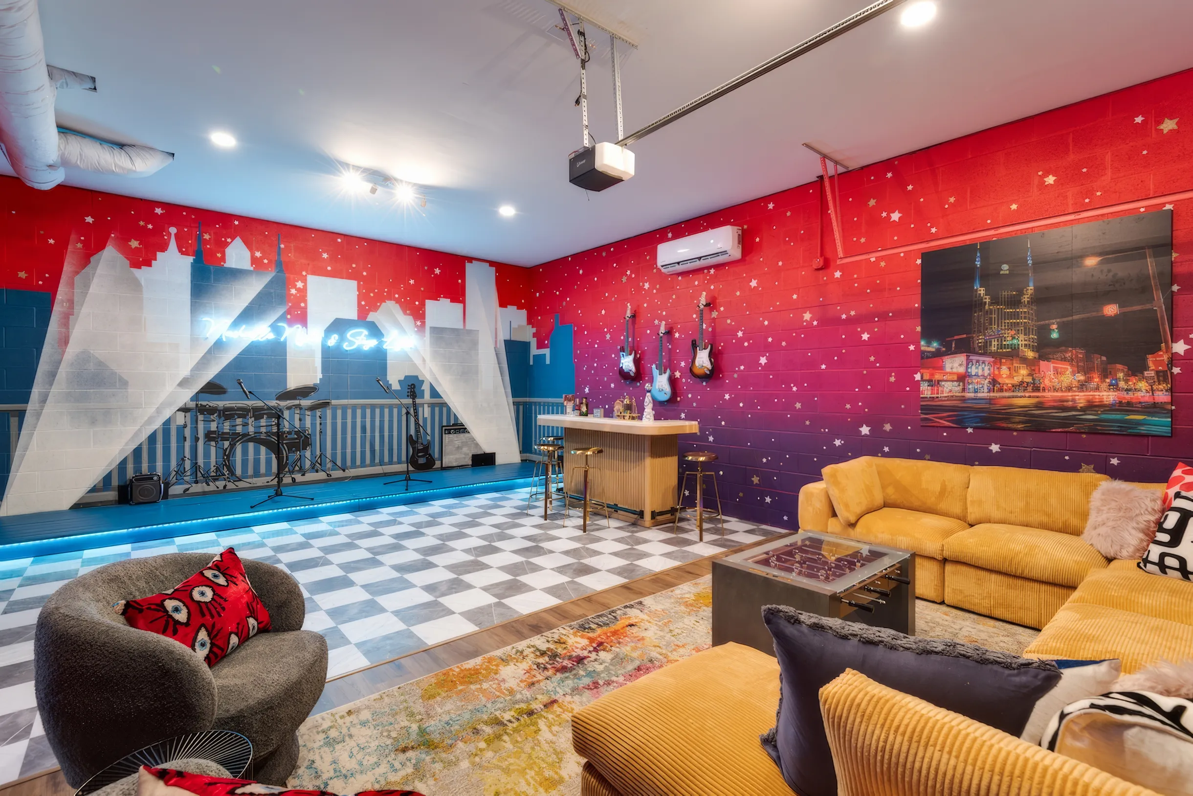 “The Art Haus” | Karaoke • Pool • Pickleball #29