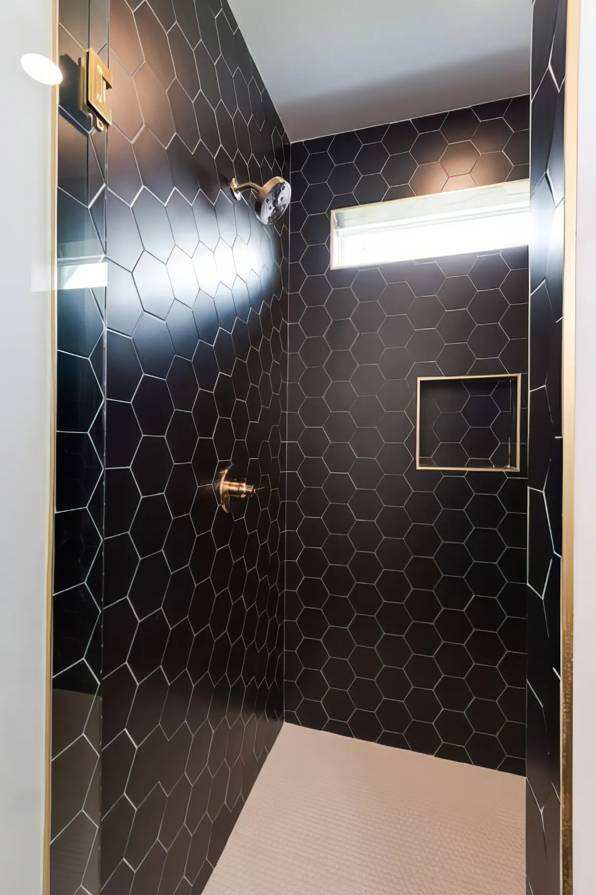 “The Art Haus” | Karaoke • Pool • Pickleball #25