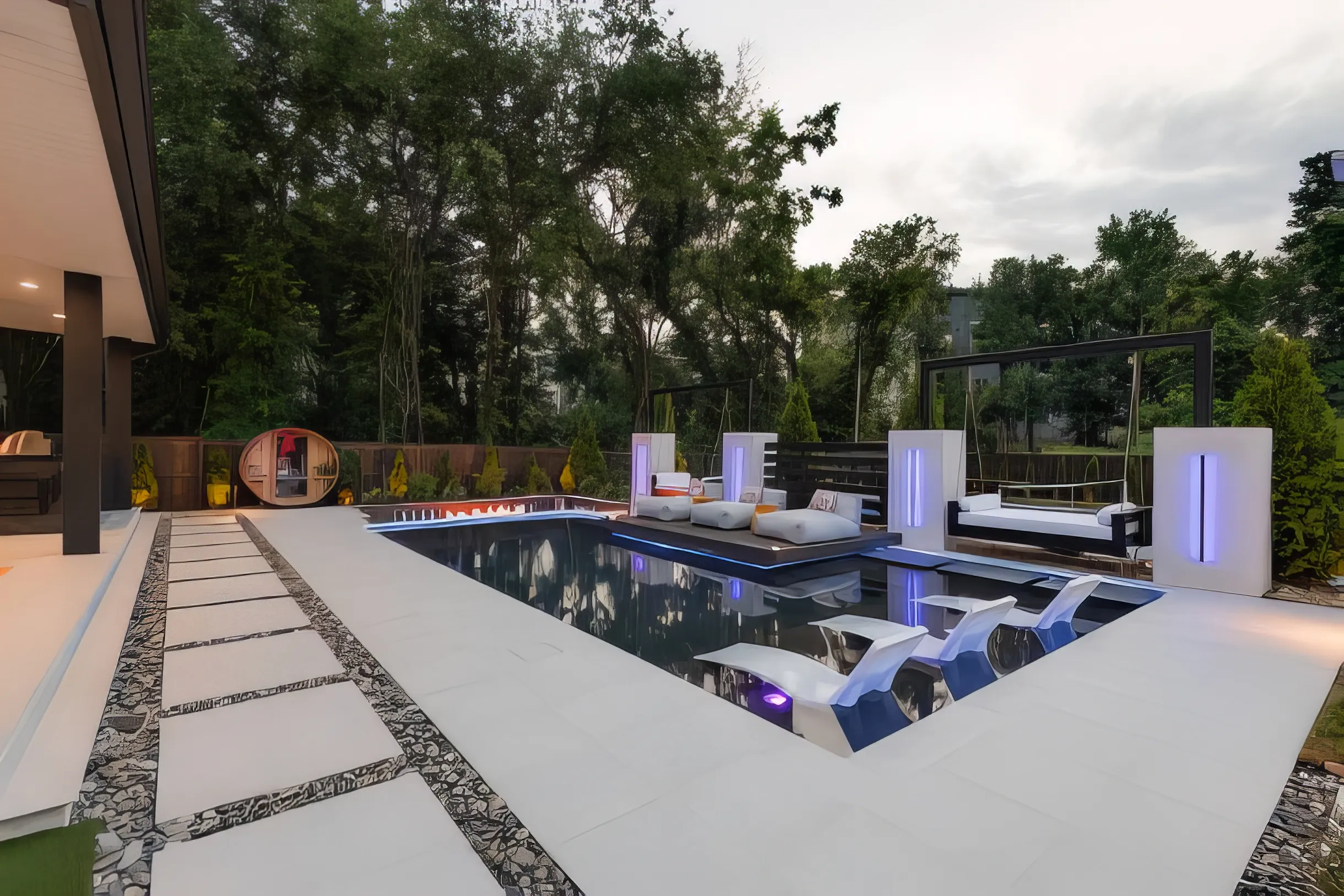 “The Pop Art Haus” | Gameroom • Pool • Pickleball #24