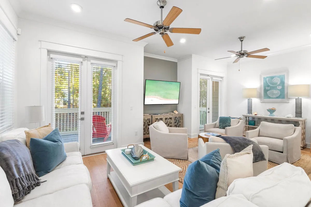 Wander Inlet Beach Sapphire