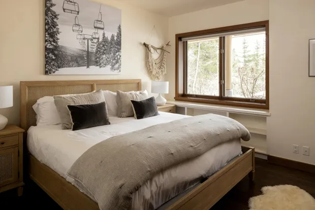 Bedroom 3 image 1