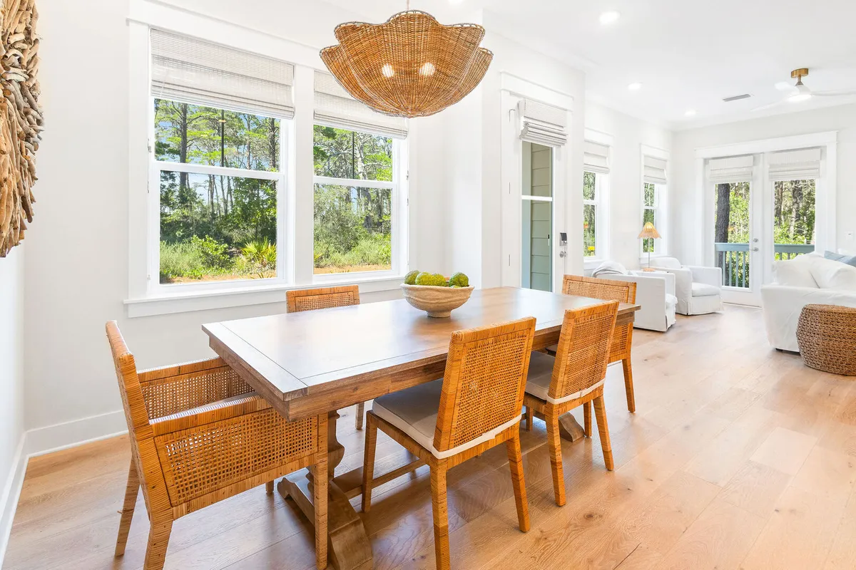 Wander Inlet Beach Halo