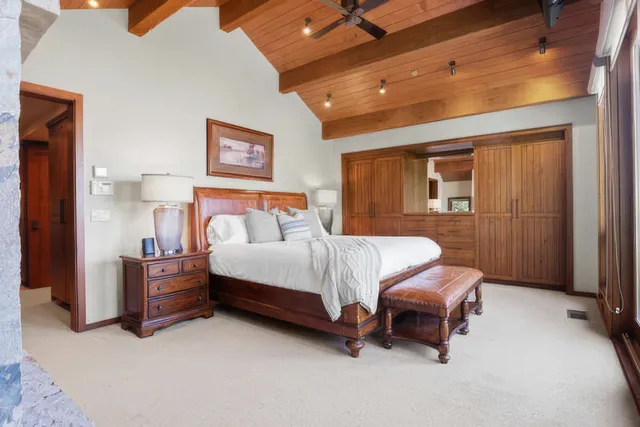 Bedroom 1 image 1