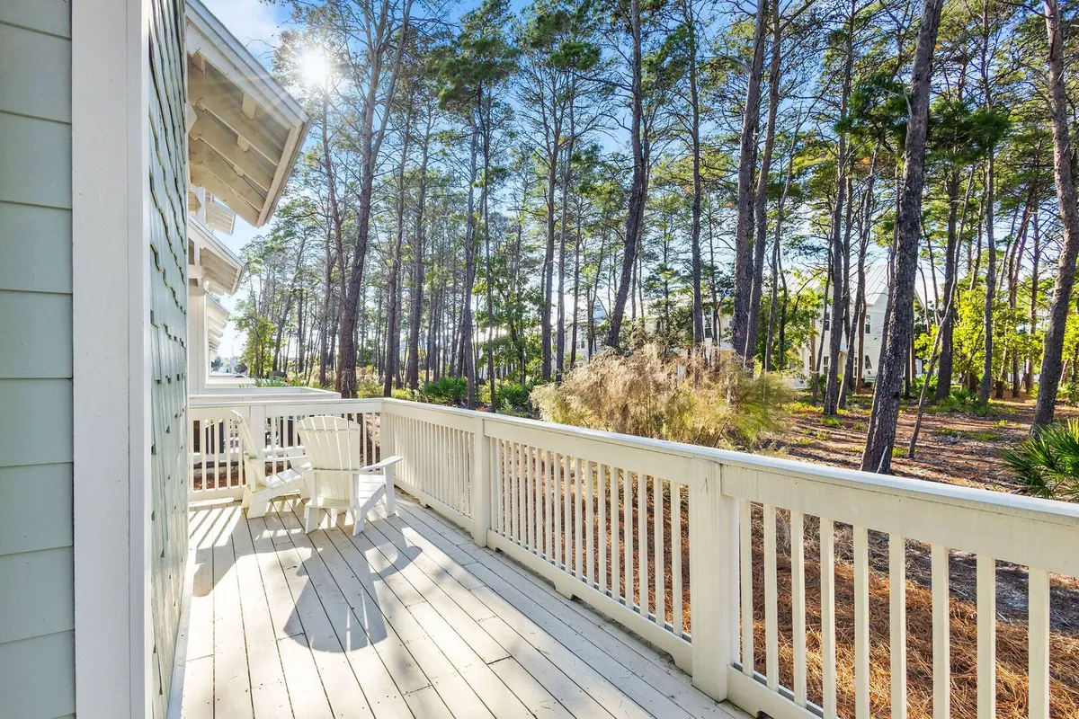 Wander Inlet Beach Emerald