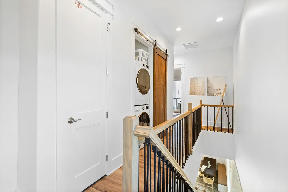 Wander Seagrove Daze