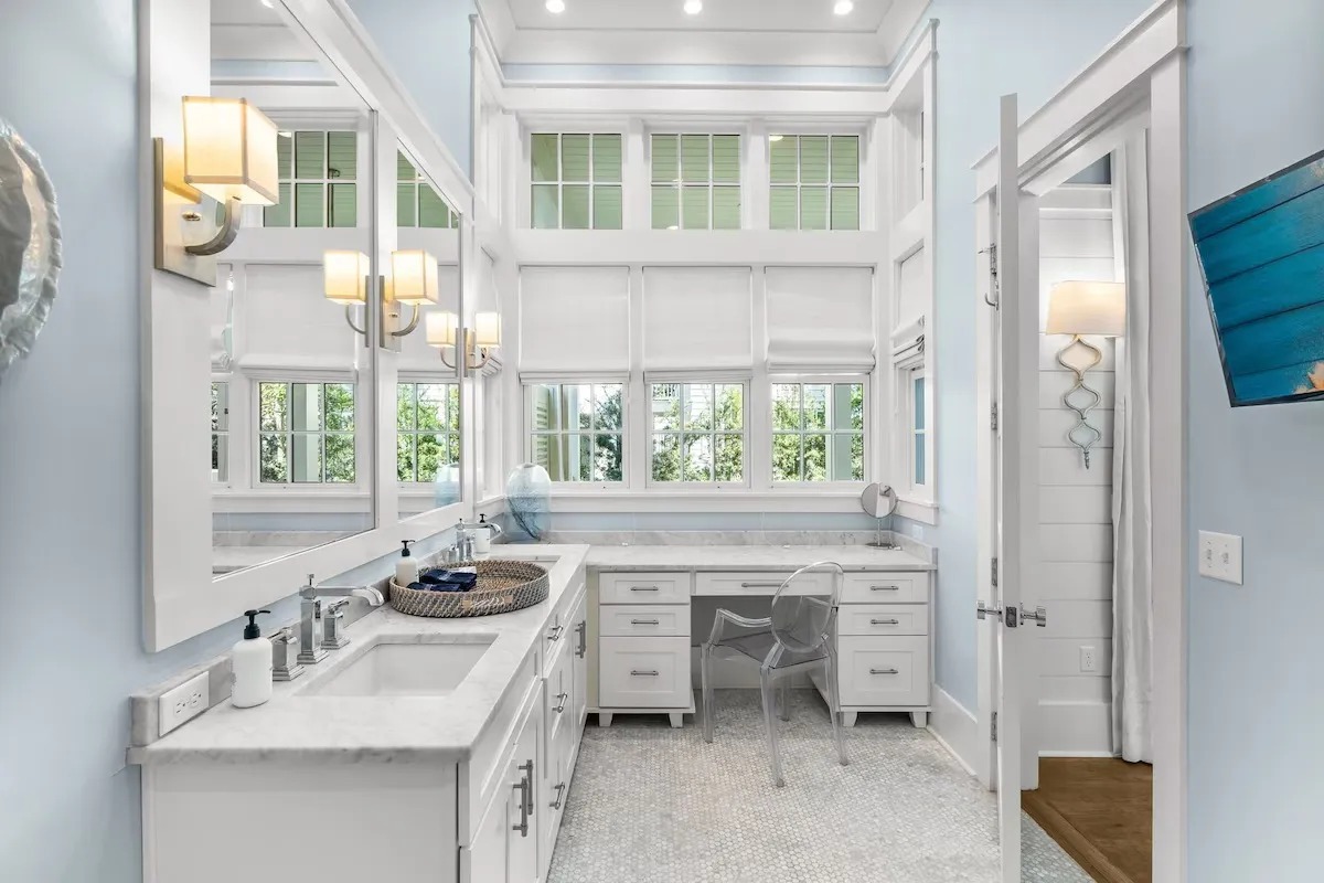 Wander Inlet Beach Edge #4