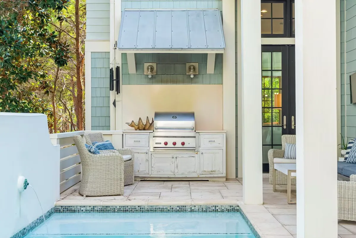 Wander Inlet Beach Edge