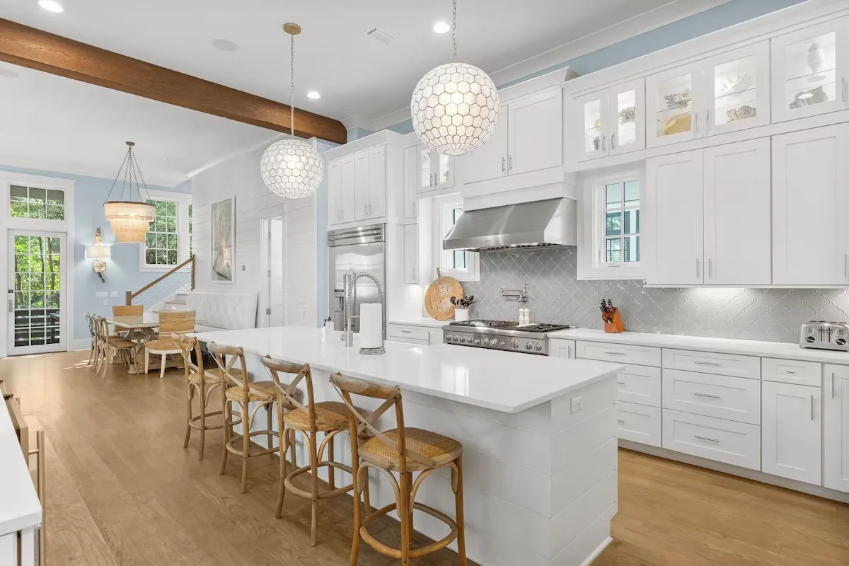 Wander Inlet Beach Edge