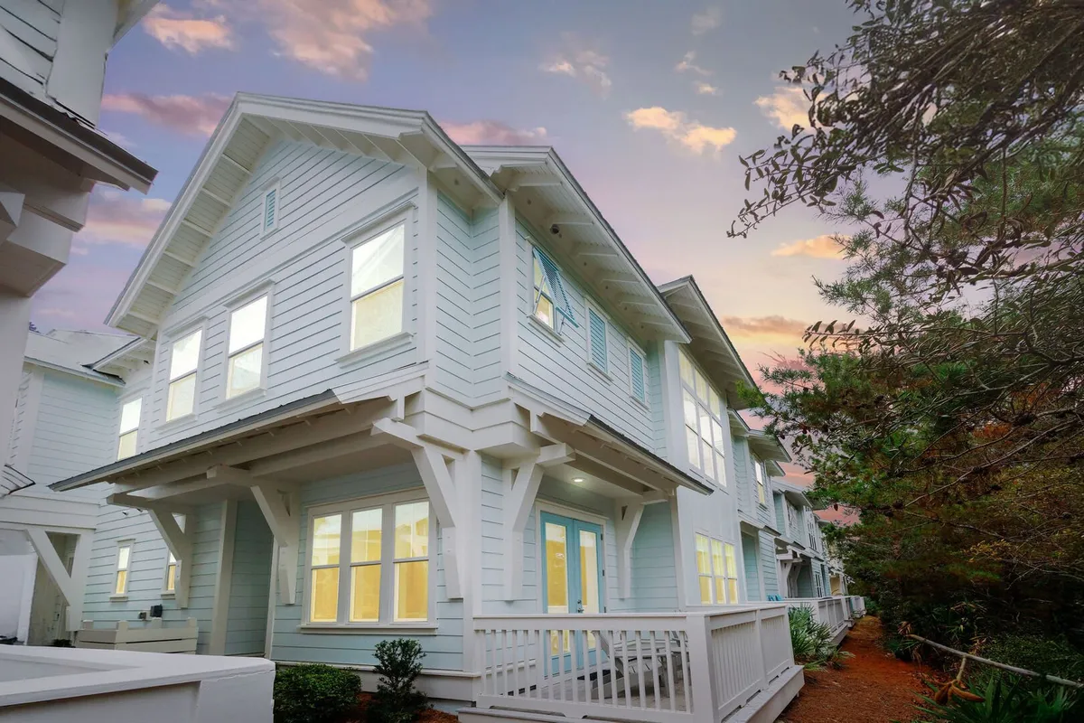 Wander Inlet Beach Salty