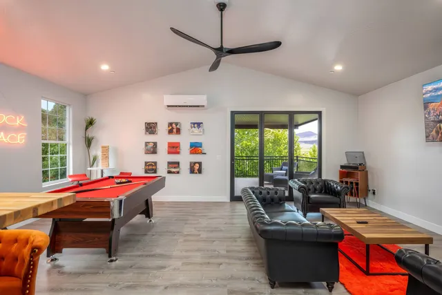 Wander Zion Palace #3