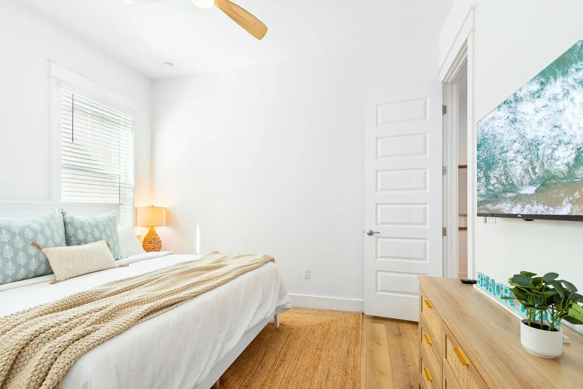 Wander Inlet Beach Eden #26