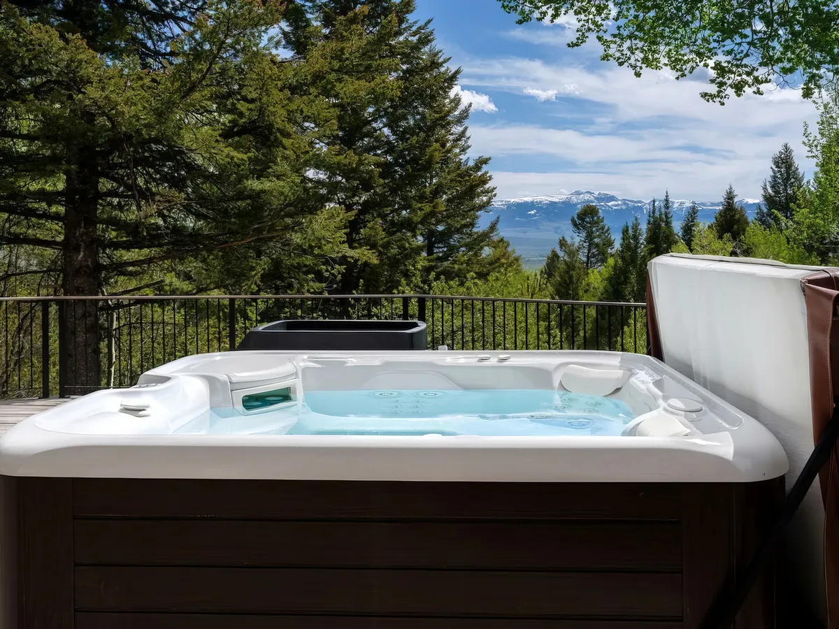 Summit Chalet #25