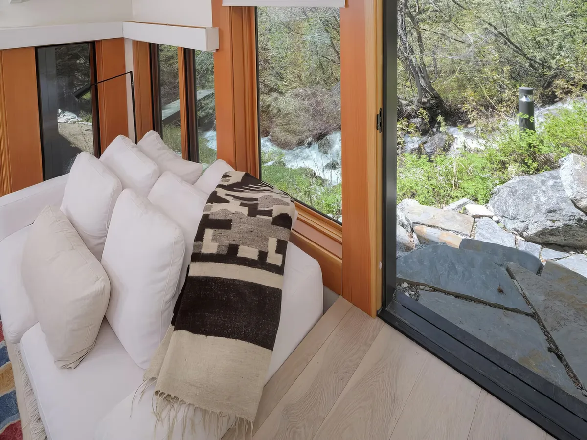 Summit Chalet #28