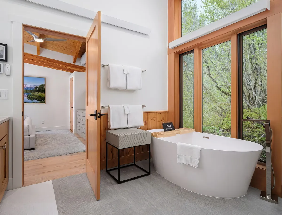 Summit Chalet #19