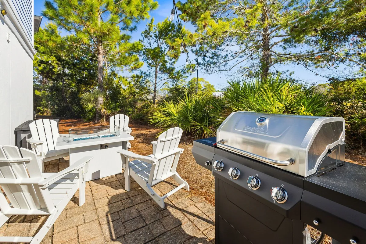 Wander Seagrove Cottage