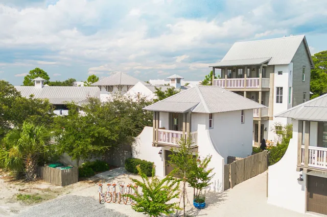 Wander Inlet Beach Palms #4