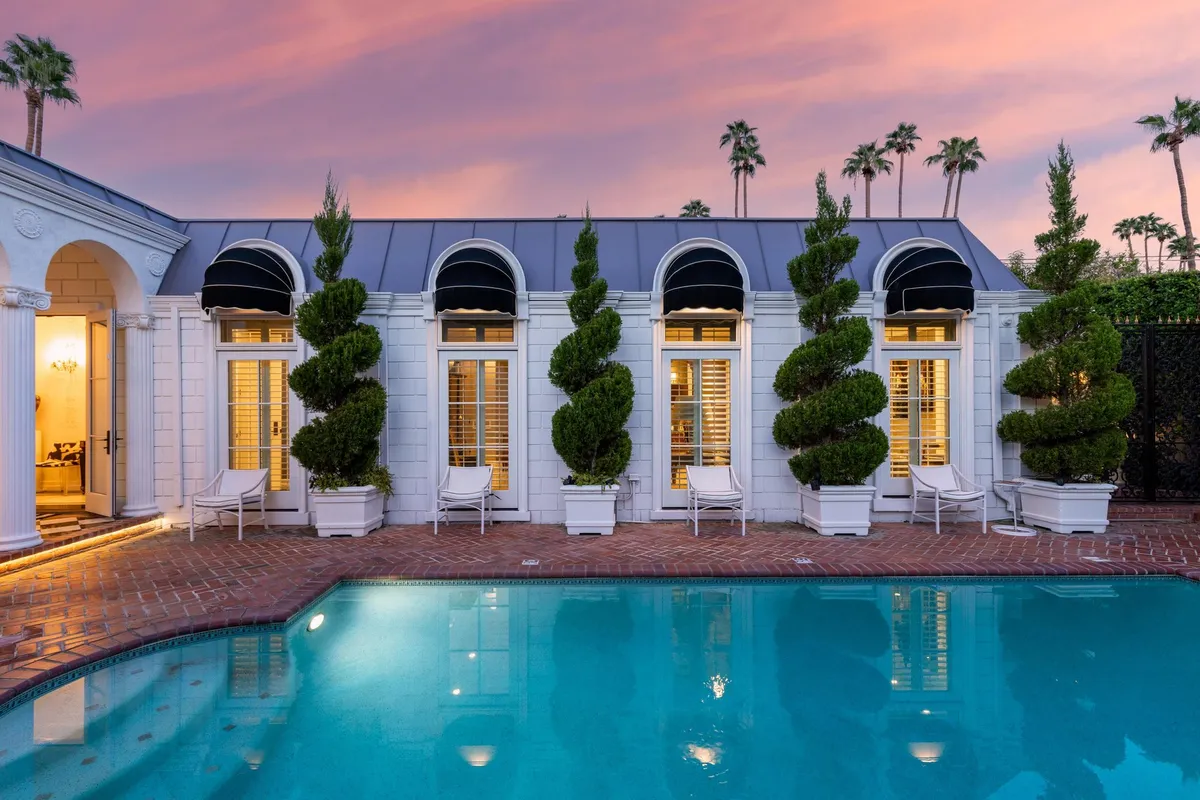 Wander Palm Springs Sapphire #5