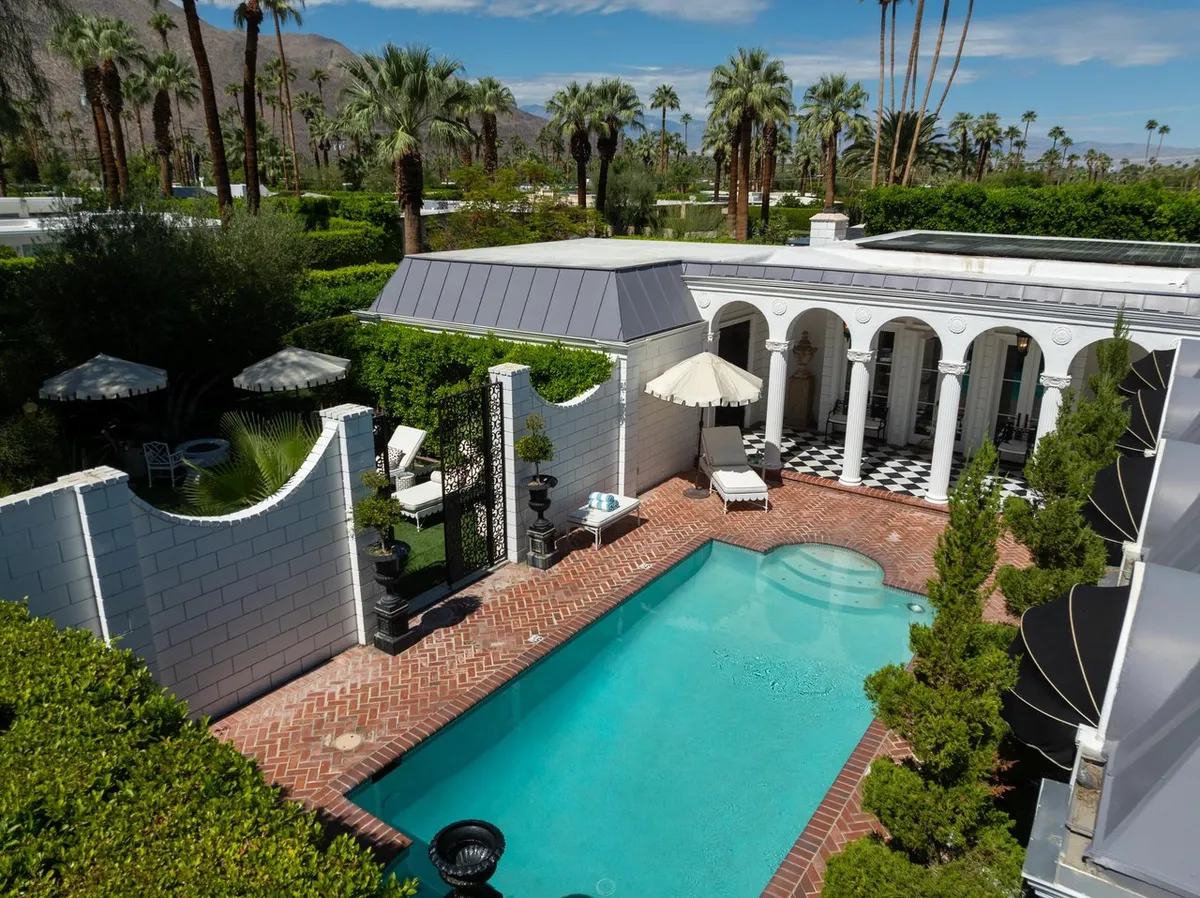 La Petite Maison #17