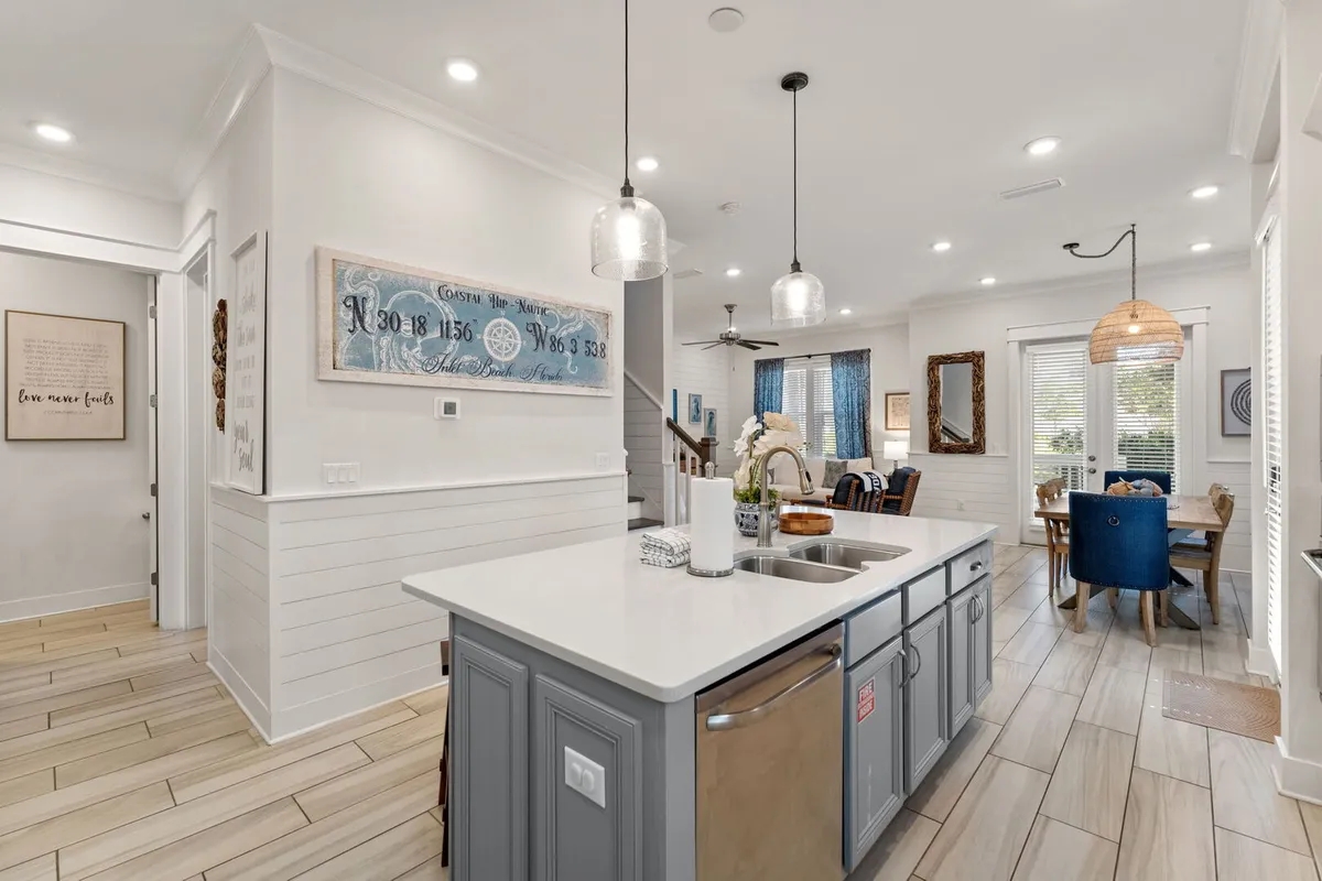 Wander Inlet Beach Allure #34