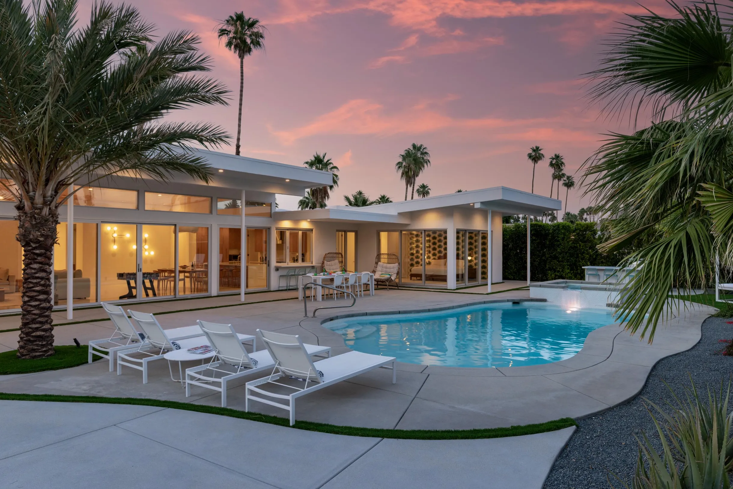 Wander Palm Springs Halo #6