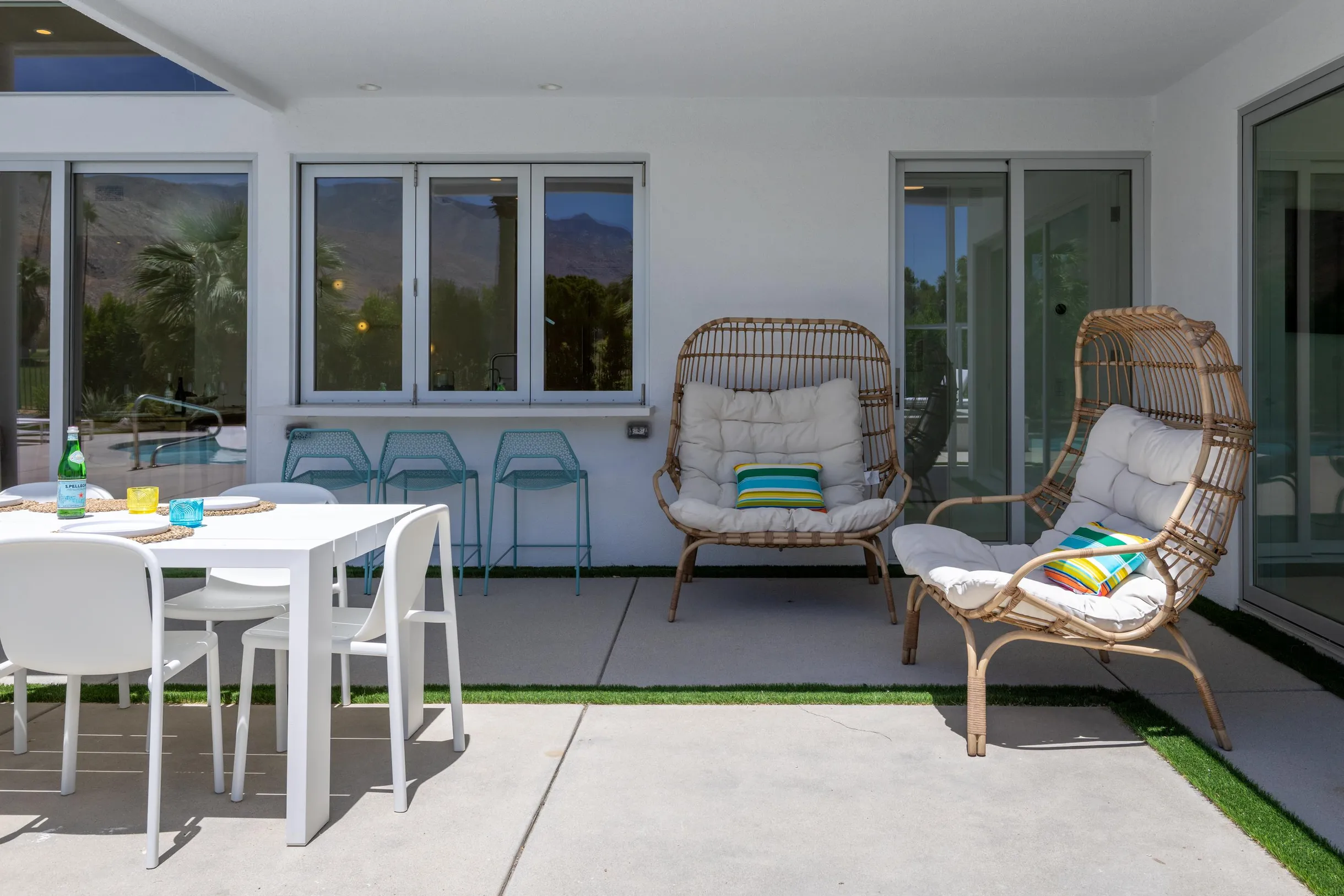 Wander Palm Springs Halo #53