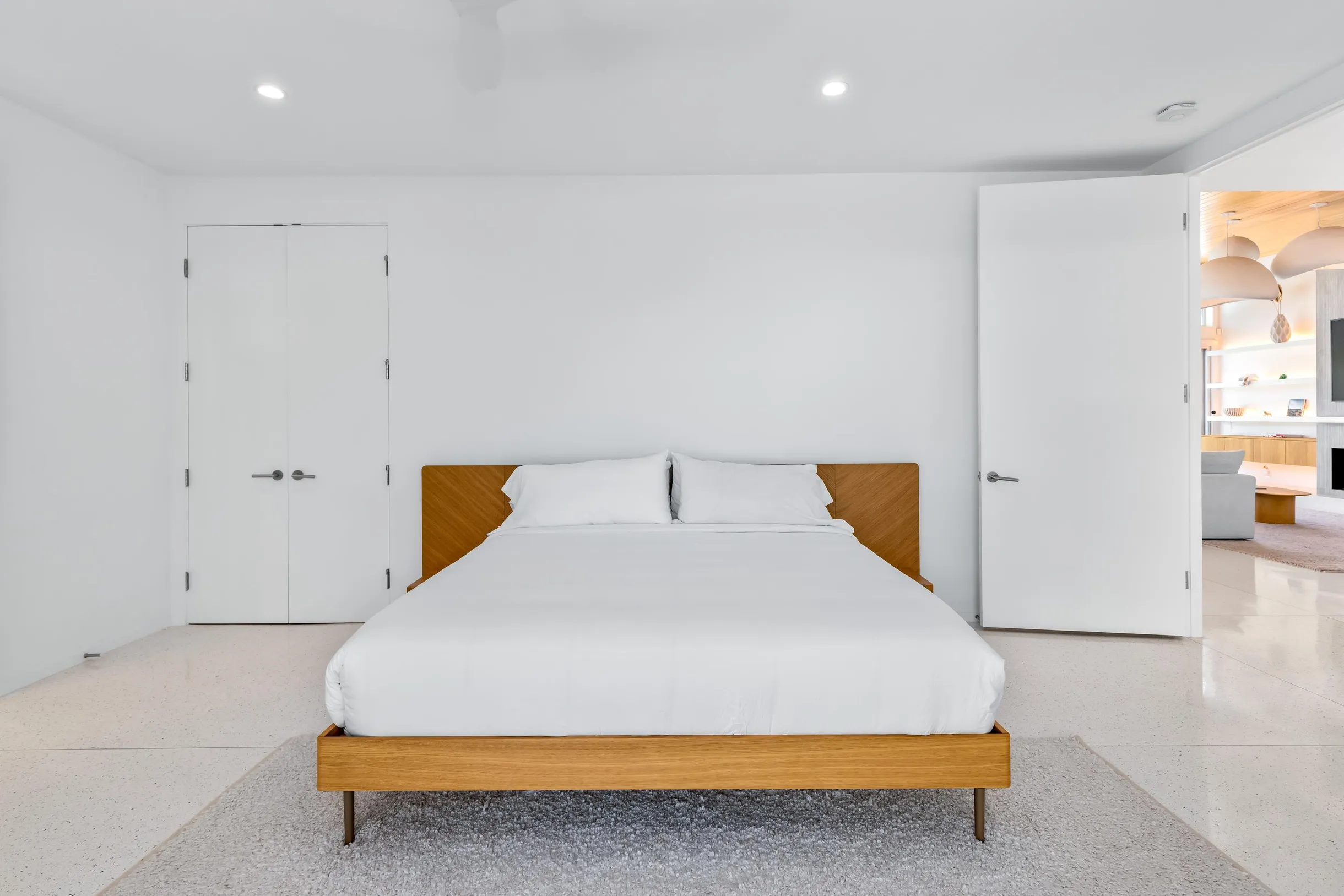 Wander Palm Springs Halo #28