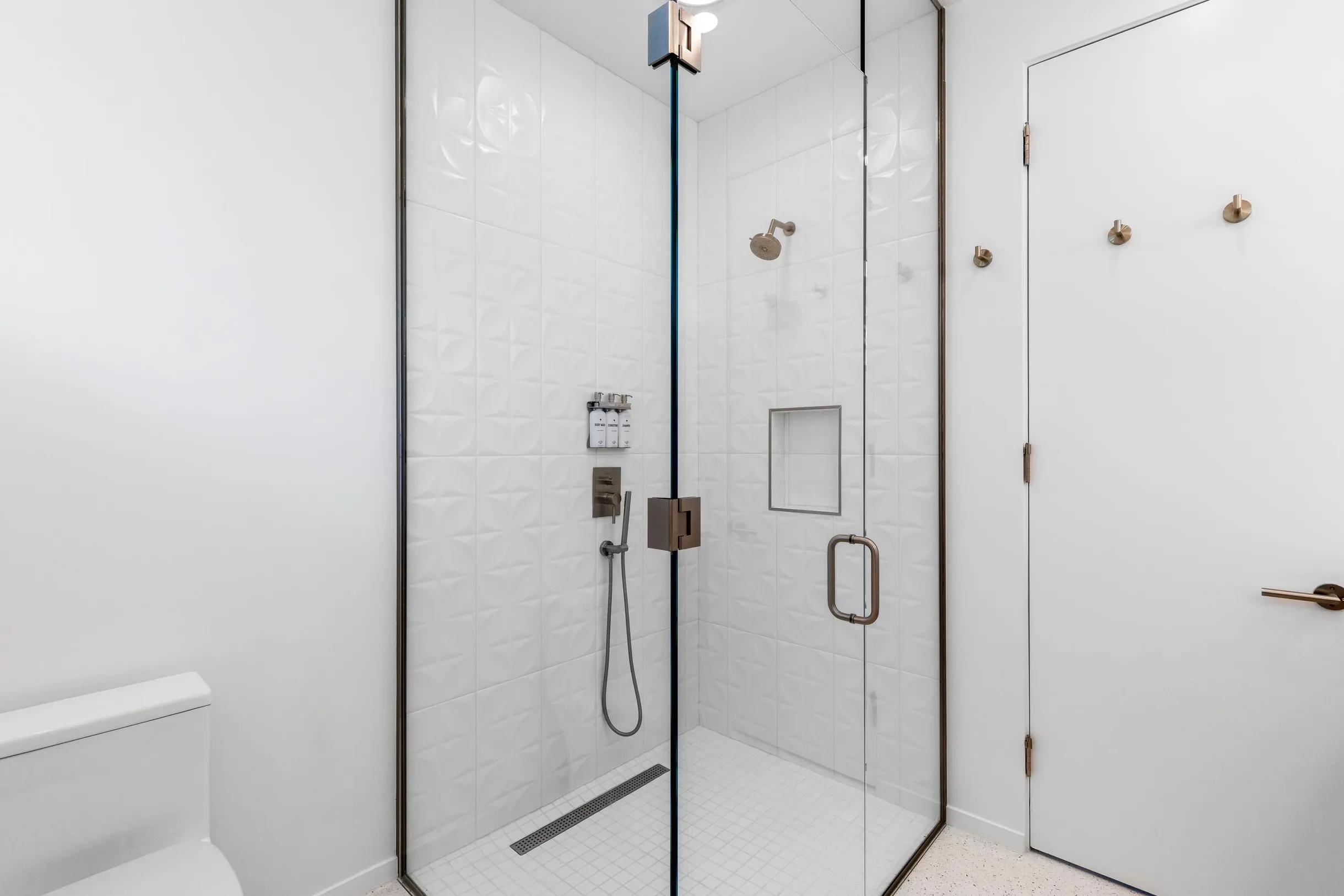 Wander Palm Springs Halo #31