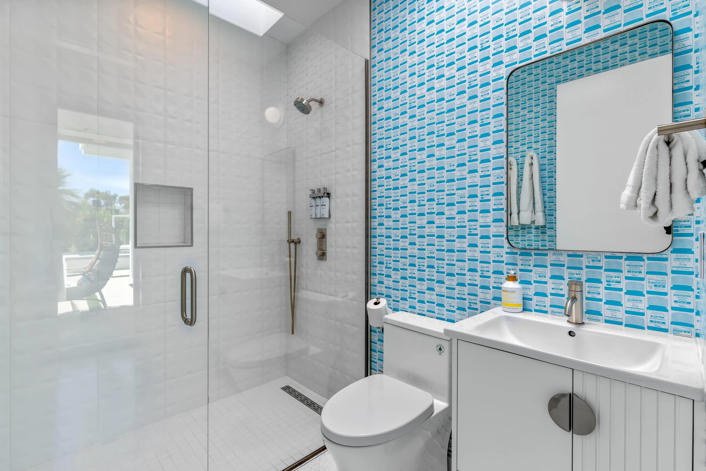 Wander Palm Springs Halo #18