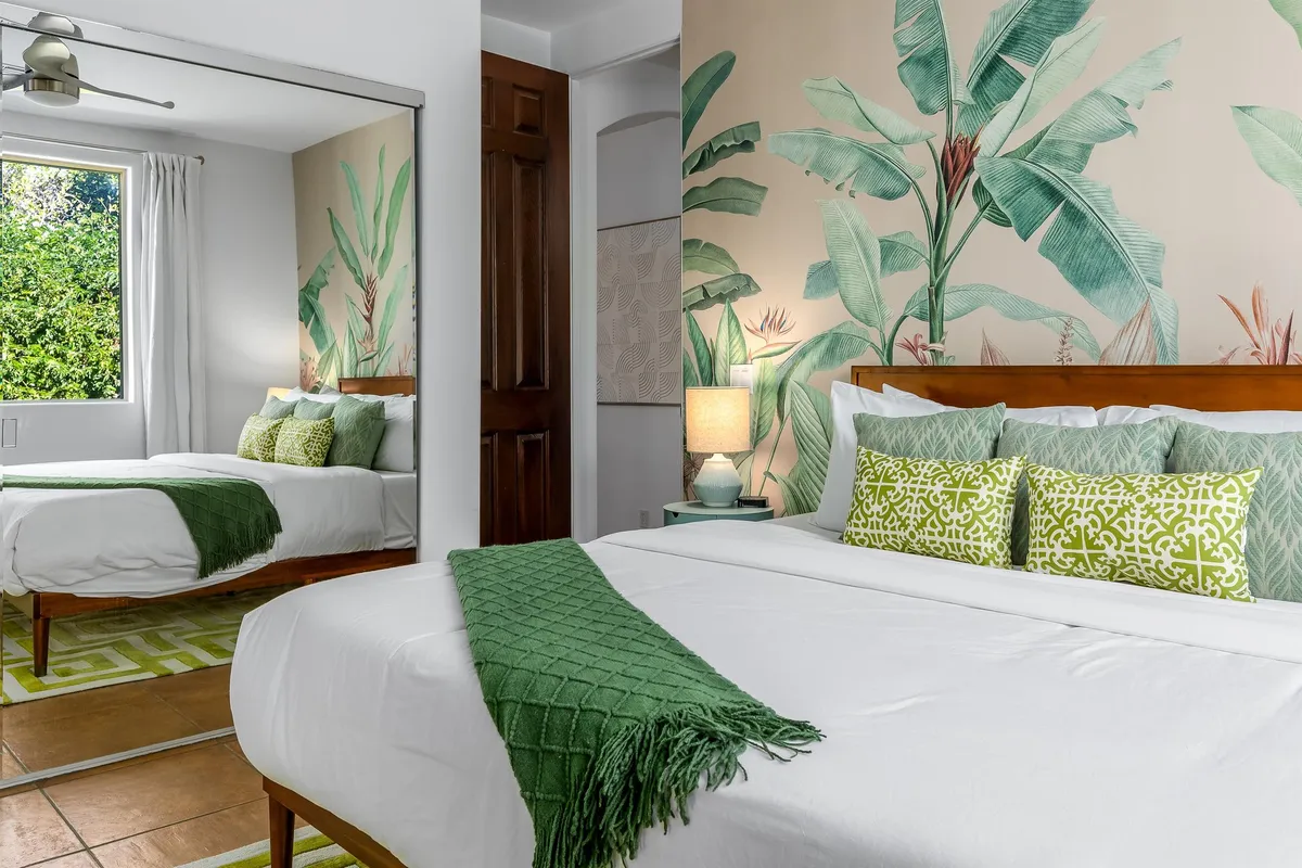 Wander Palm Springs Daze #25