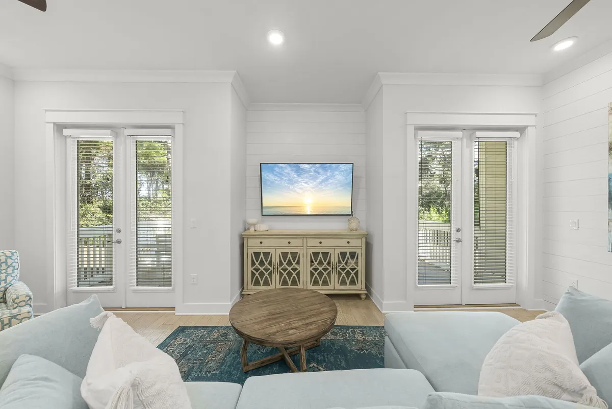 Wander Inlet Beach Terra