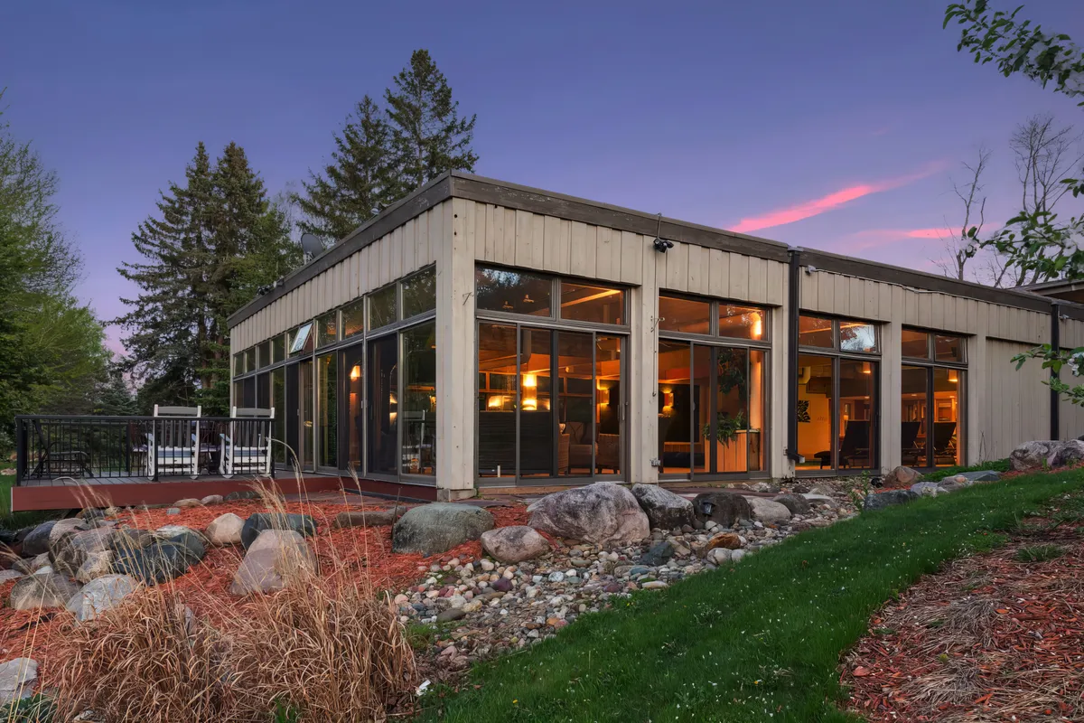 Wander Hastings Retreat #1