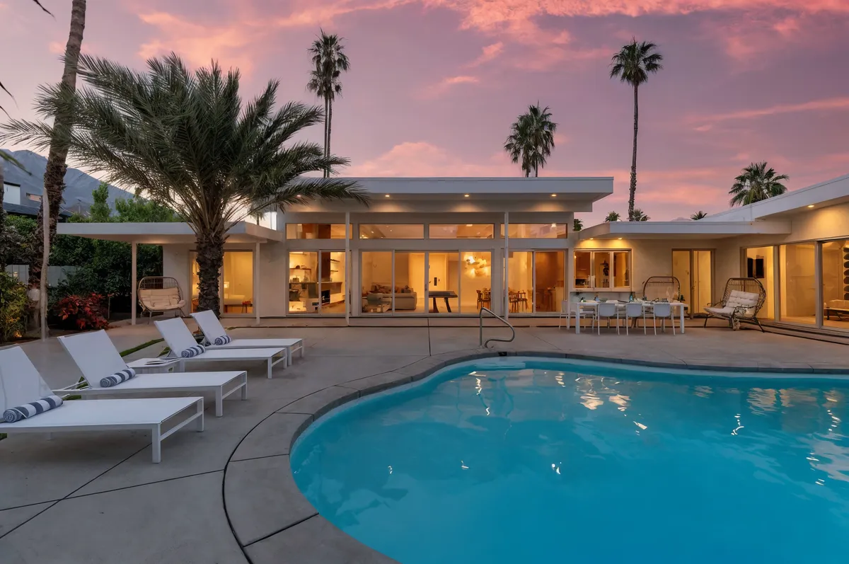 Wander Palm Springs Halo #2