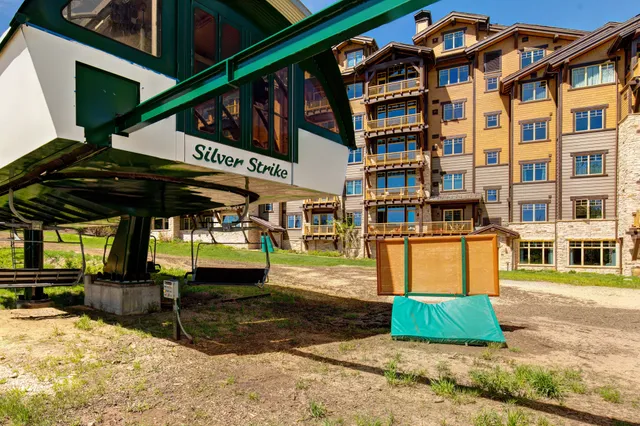 Wander Park City Empire #4