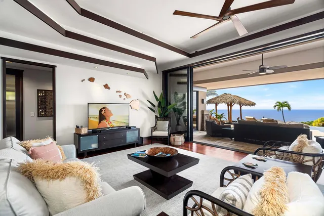 Wander Big Island Bay #3