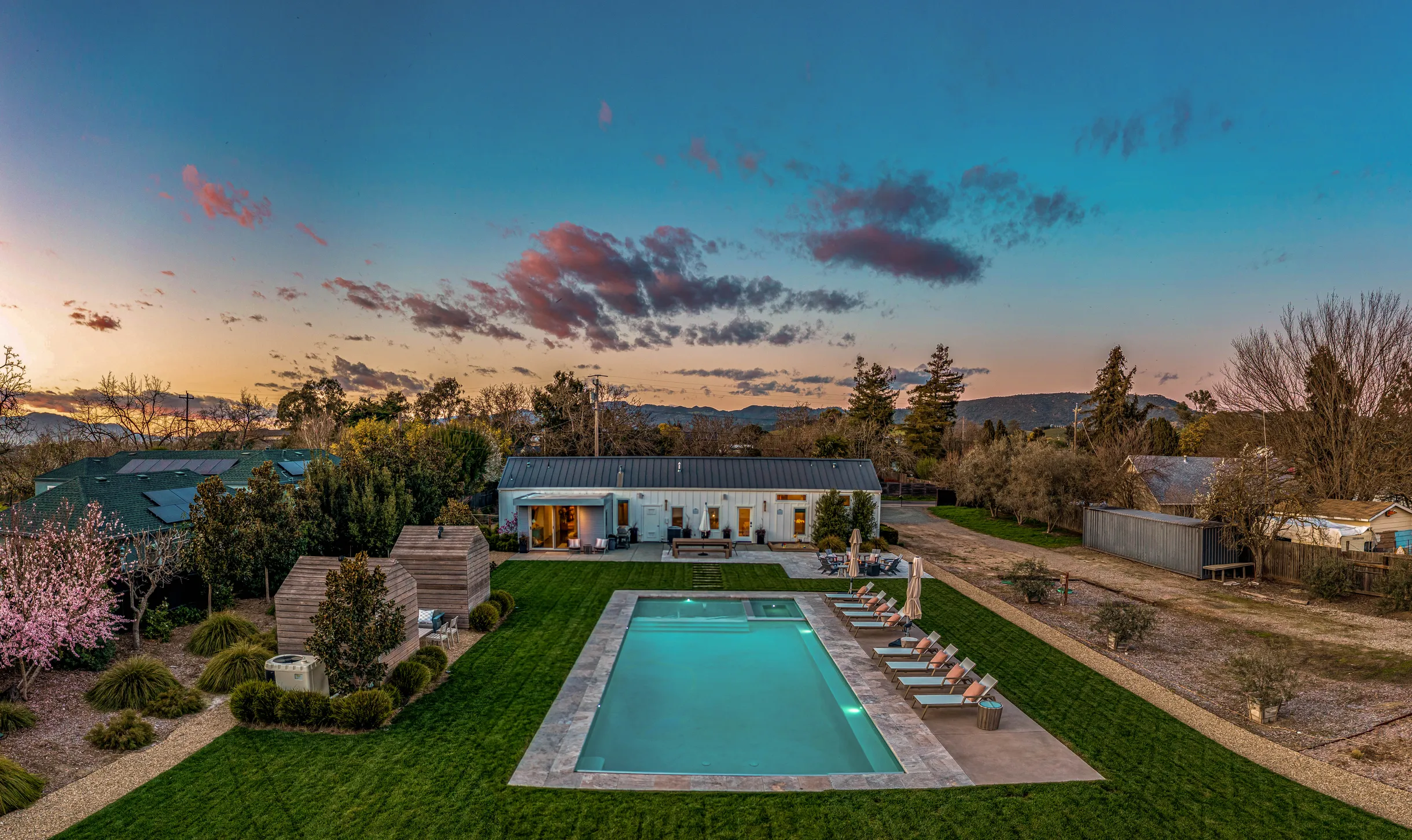 Wander Sonoma Sunset