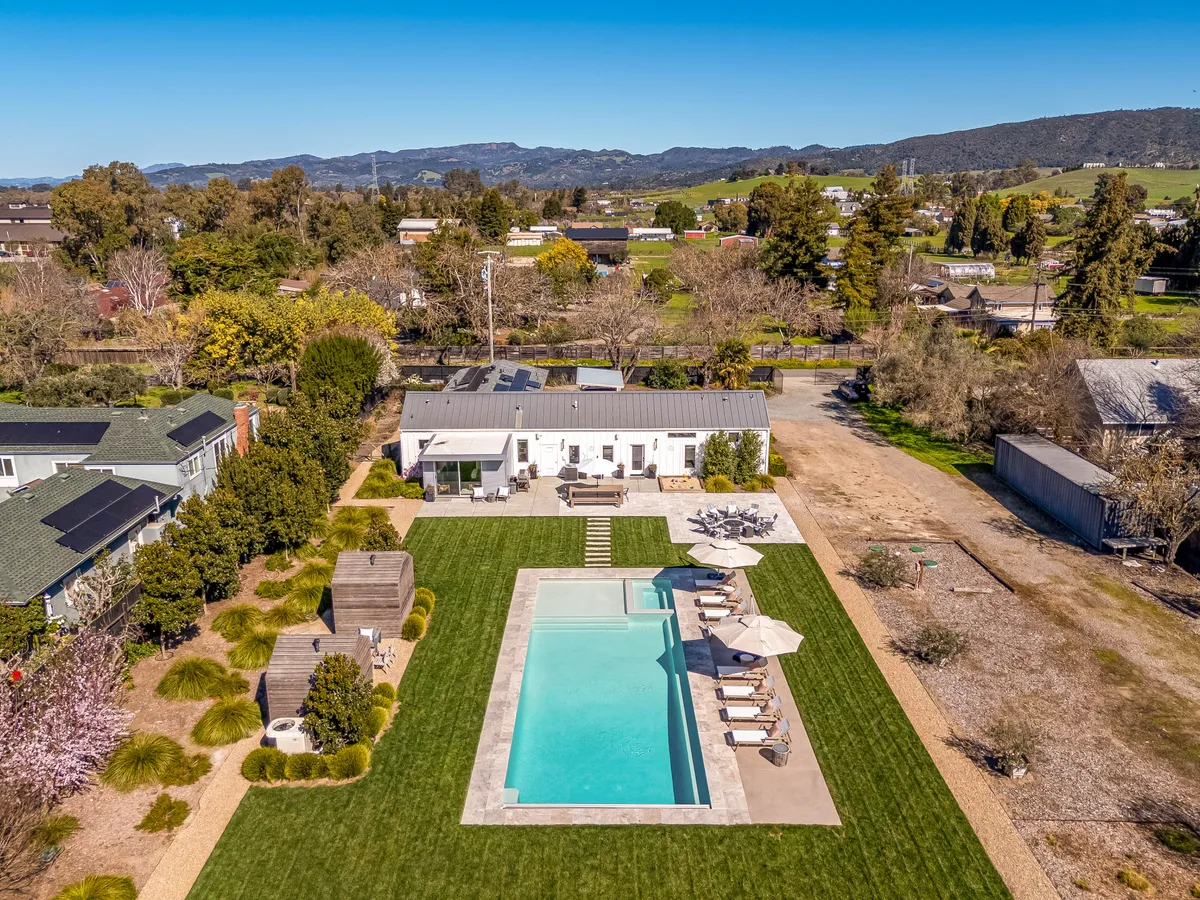 Wander Sonoma Sunset