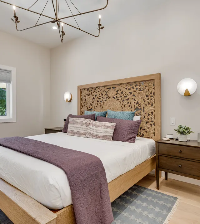 Bedroom 3 image 1
