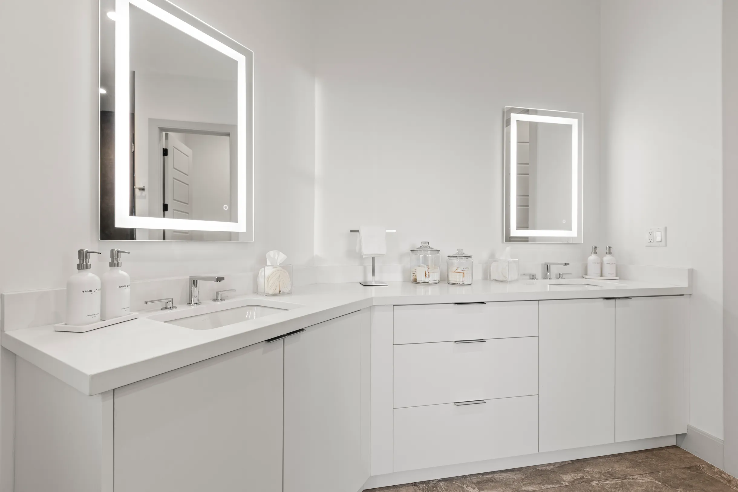 Wander Coalville Modern #7