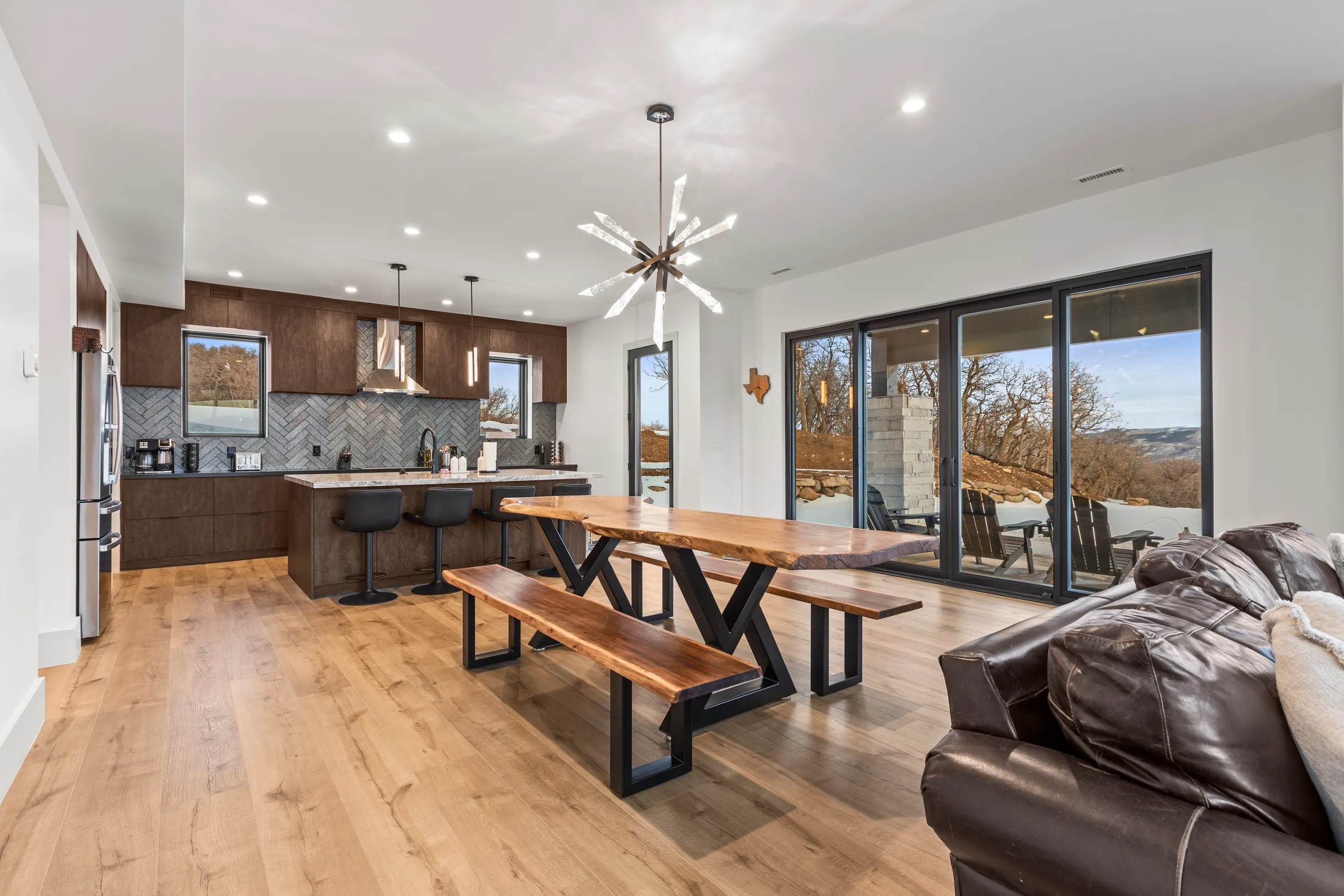 Wander Coalville Modern #43