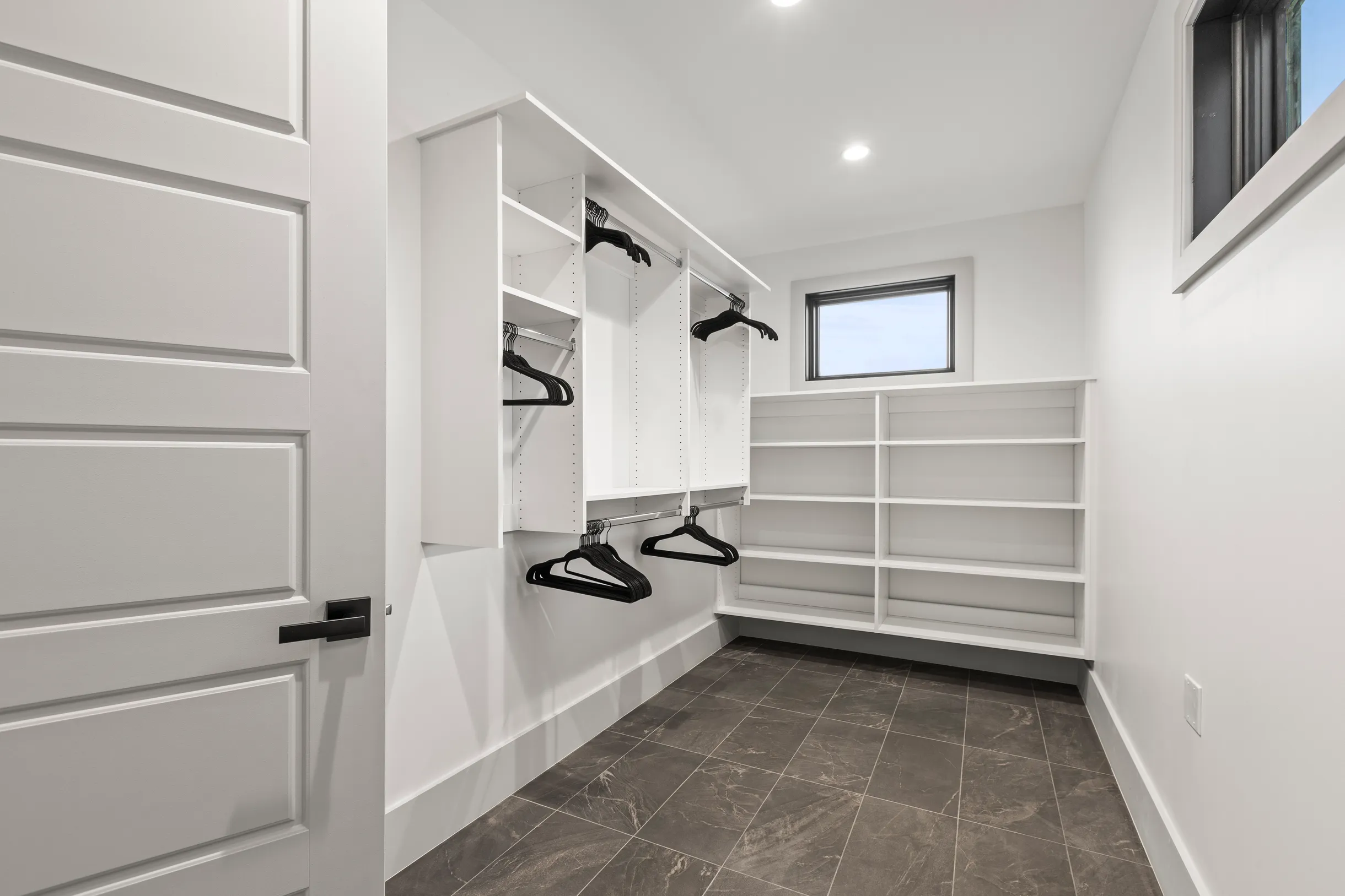 Wander Coalville Modern #45