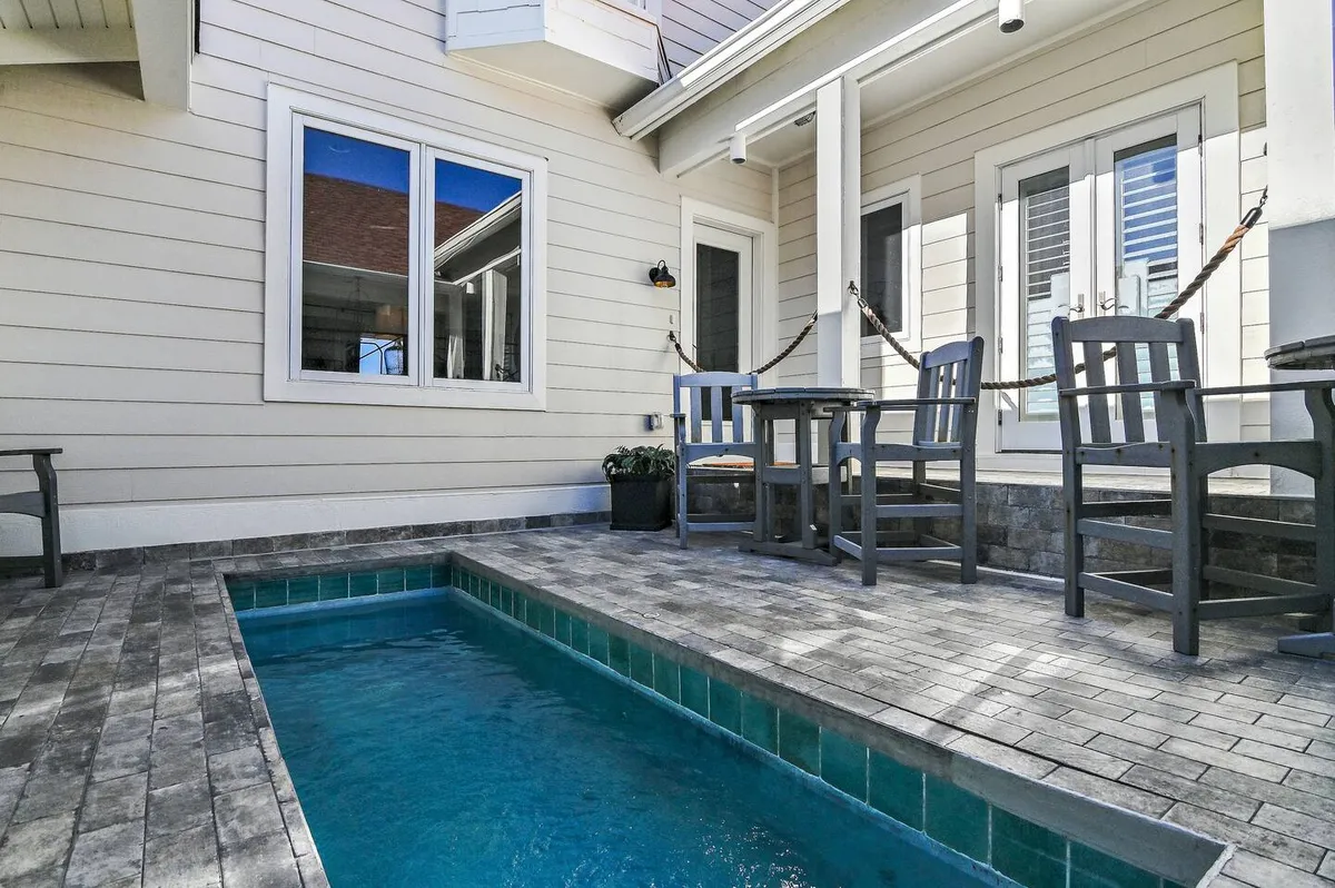 Wander Miramar Beach Shores #5