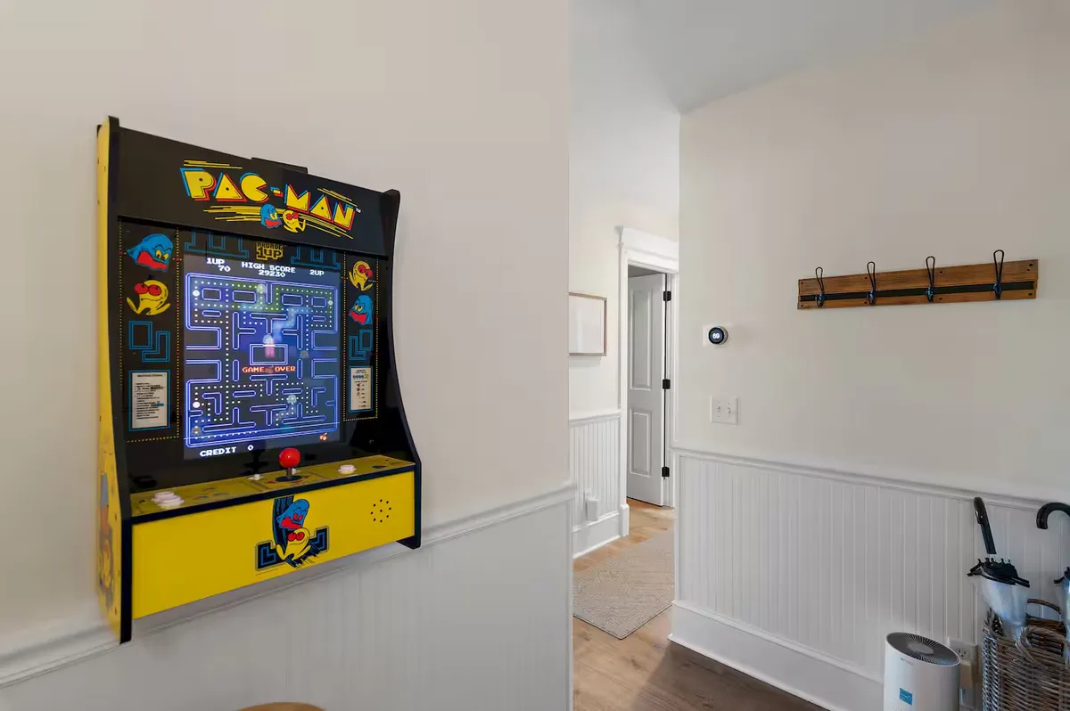 Wander Miramar Beach Shores