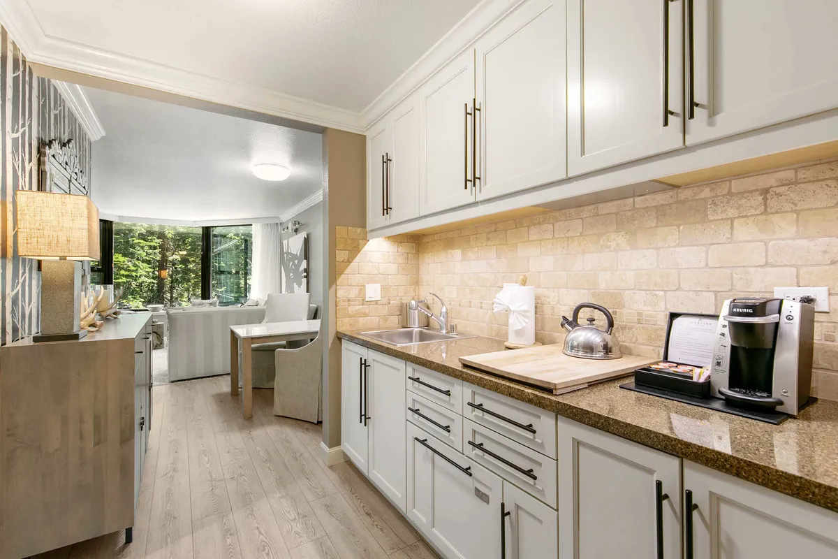 Wander Olympic Valley Peaks