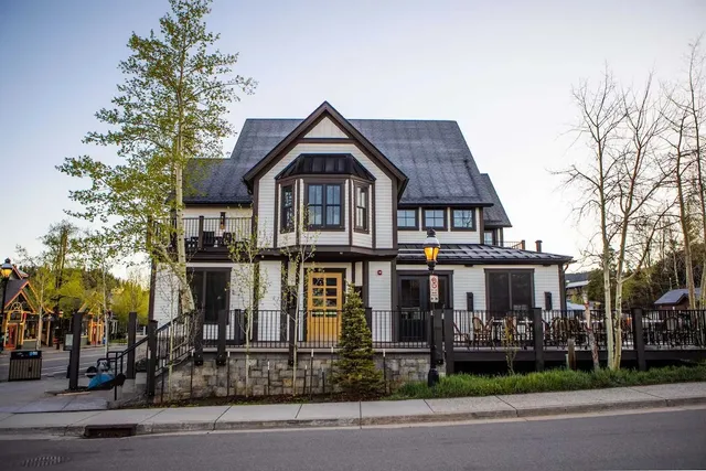 Wander Breckenridge Glow #2