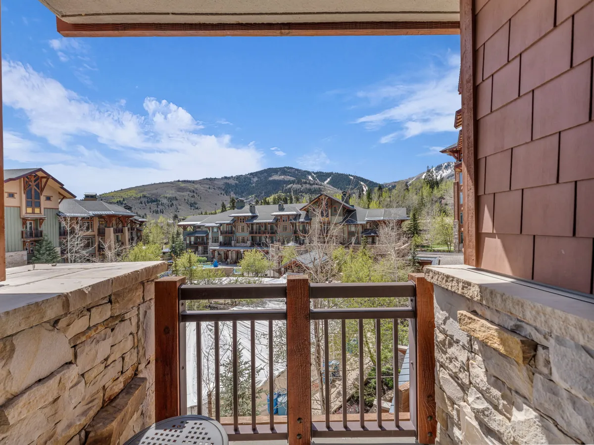 Wander Park City Valley #20
