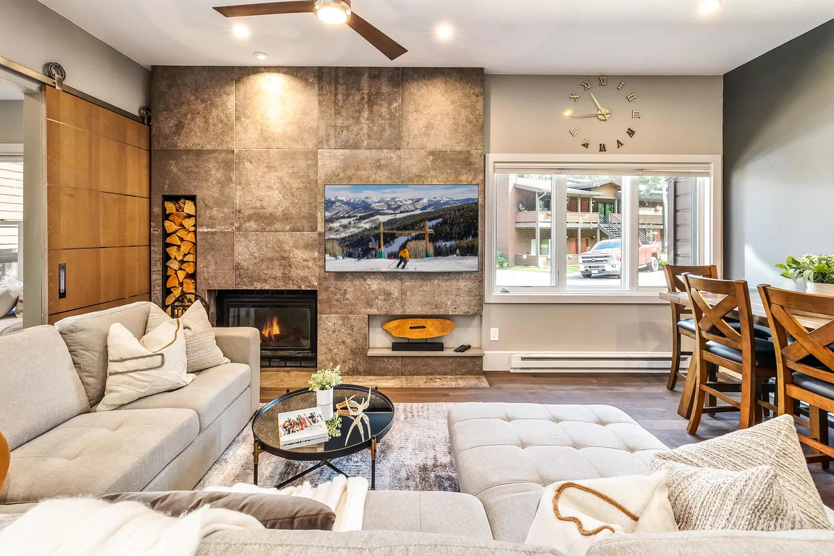 Wander Vail Ridge #1