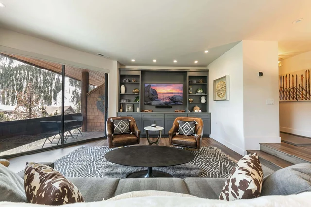 Wander Olympic Valley Retreat #3